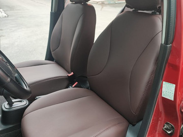 Автомобильные чехлы на сидения из экокожи в салон Nissan Micra (K12) 3 поколение/ 3 поколение, 1-2 рестайлинг (11.2002 - 03.2010)